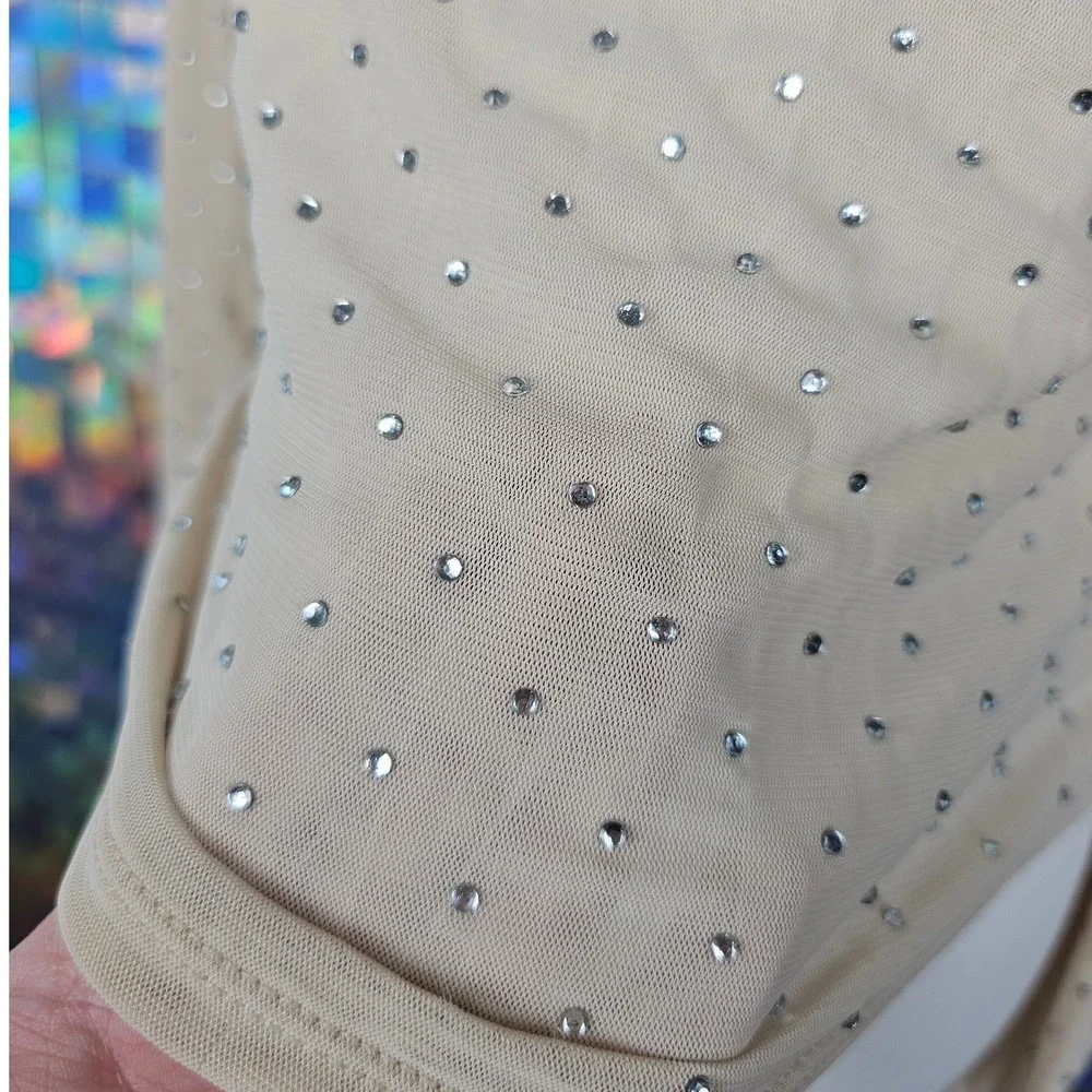 Almost Famous Rhinestone Mesh Top Womens XL Beige Excellent Long‎ Sleeve Sparkle